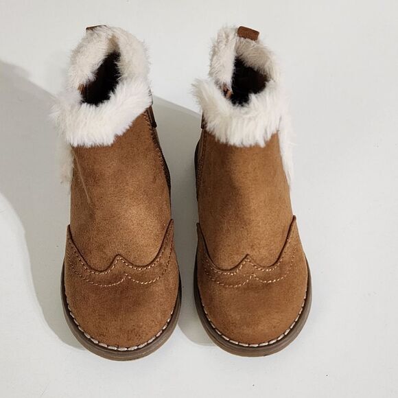 Girls BabyGap Brown Suede Texture Boots Size 7 Christmas Holiday Winter - Picture 2 of 10